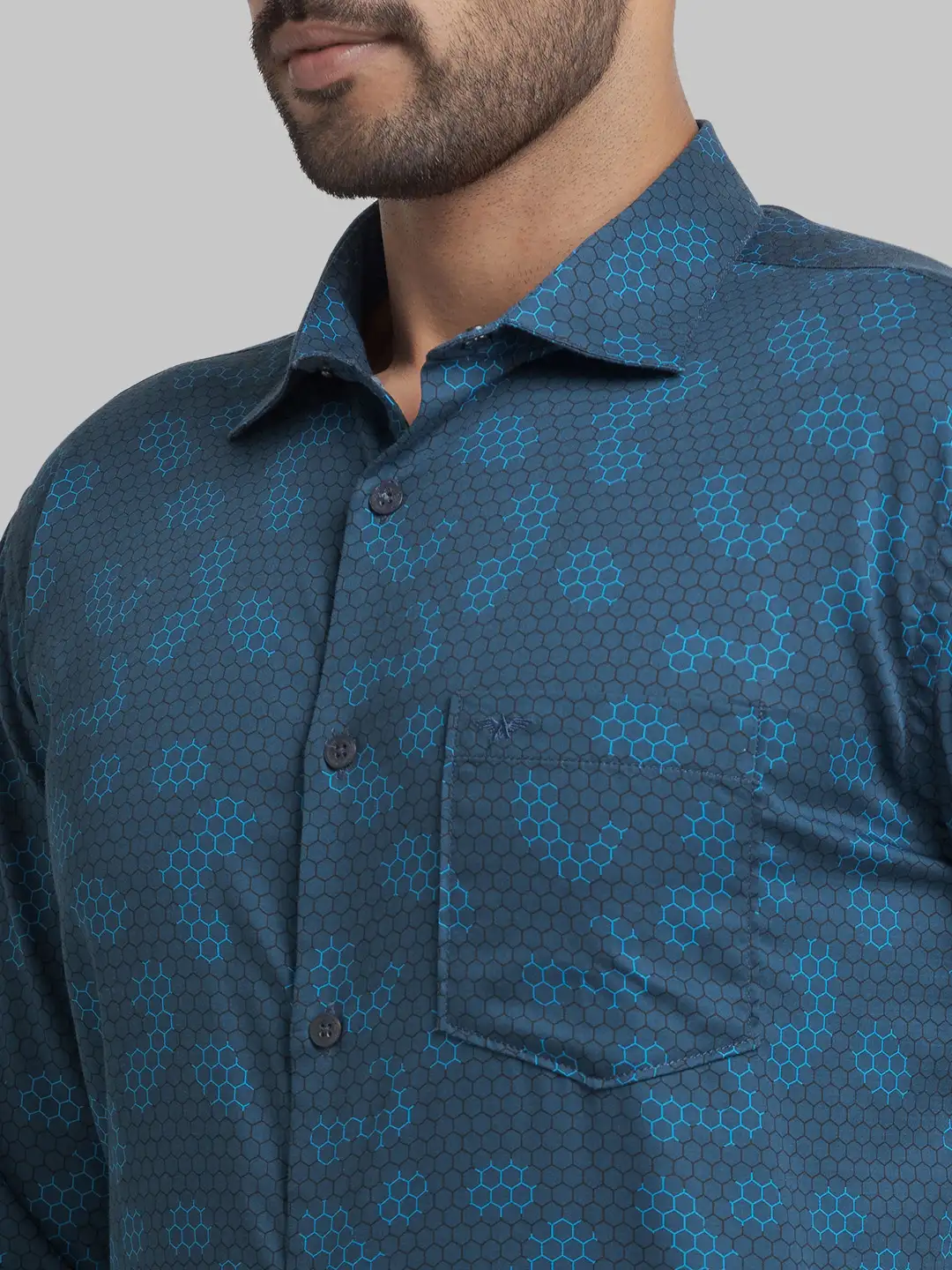Men Blue Slim Fit Print Cotton Cut Away Collar Shirts - Image 6