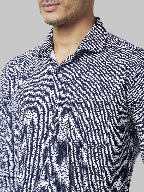 Men Blue Slim Fit Print Cotton Cut Away Collar Shirts - Image 6