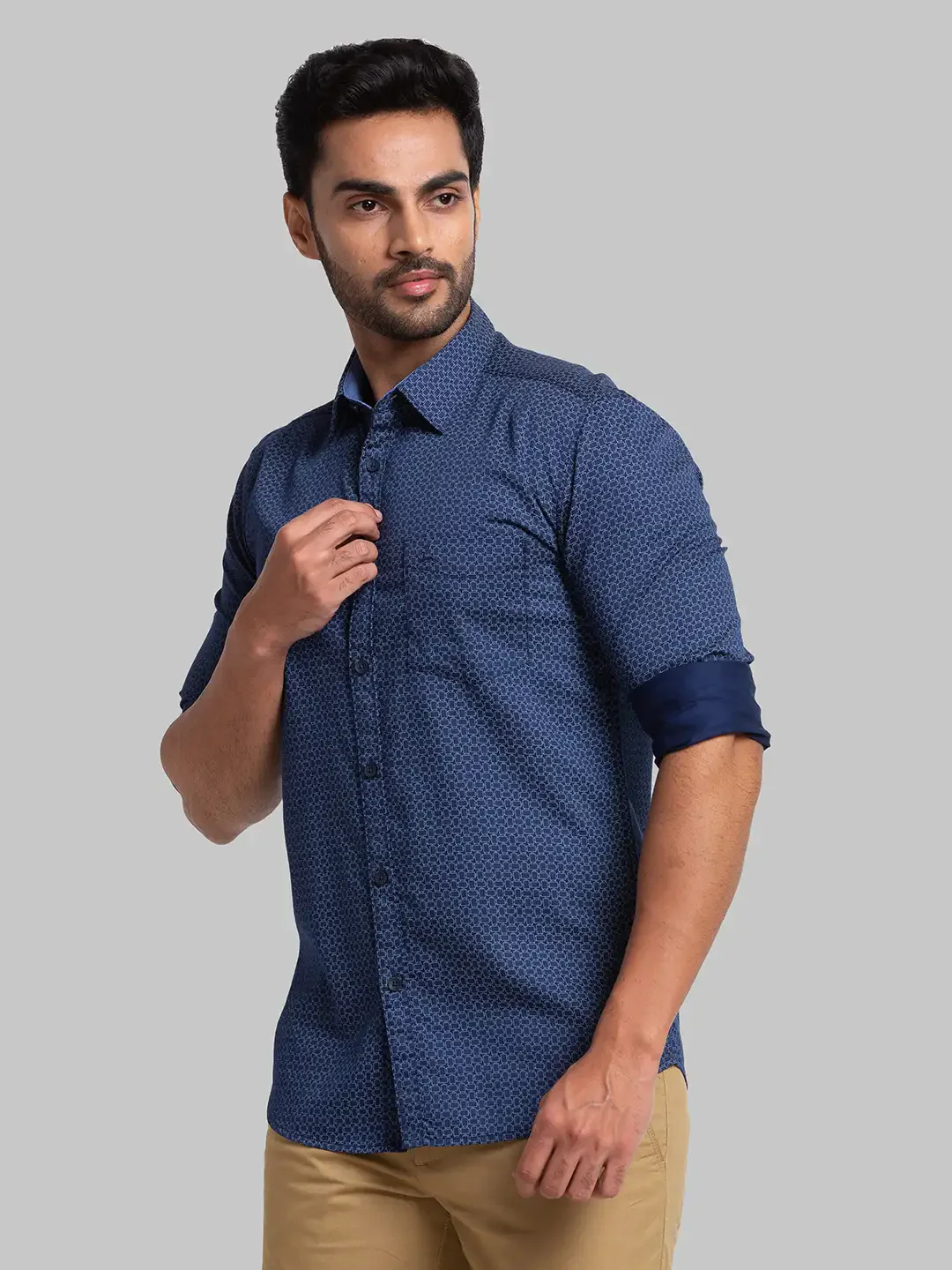 Men Blue Slim Fit Print Cotton Full Sleeve Shirts - Image 2