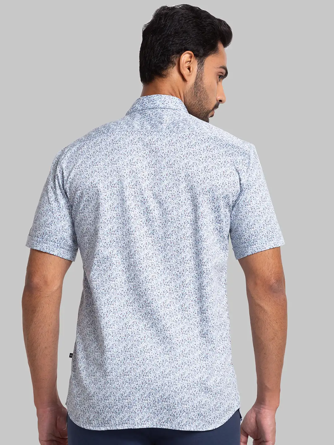 Men Blue Slim Fit Print Cotton Half Sleeve Shirts - Image 4