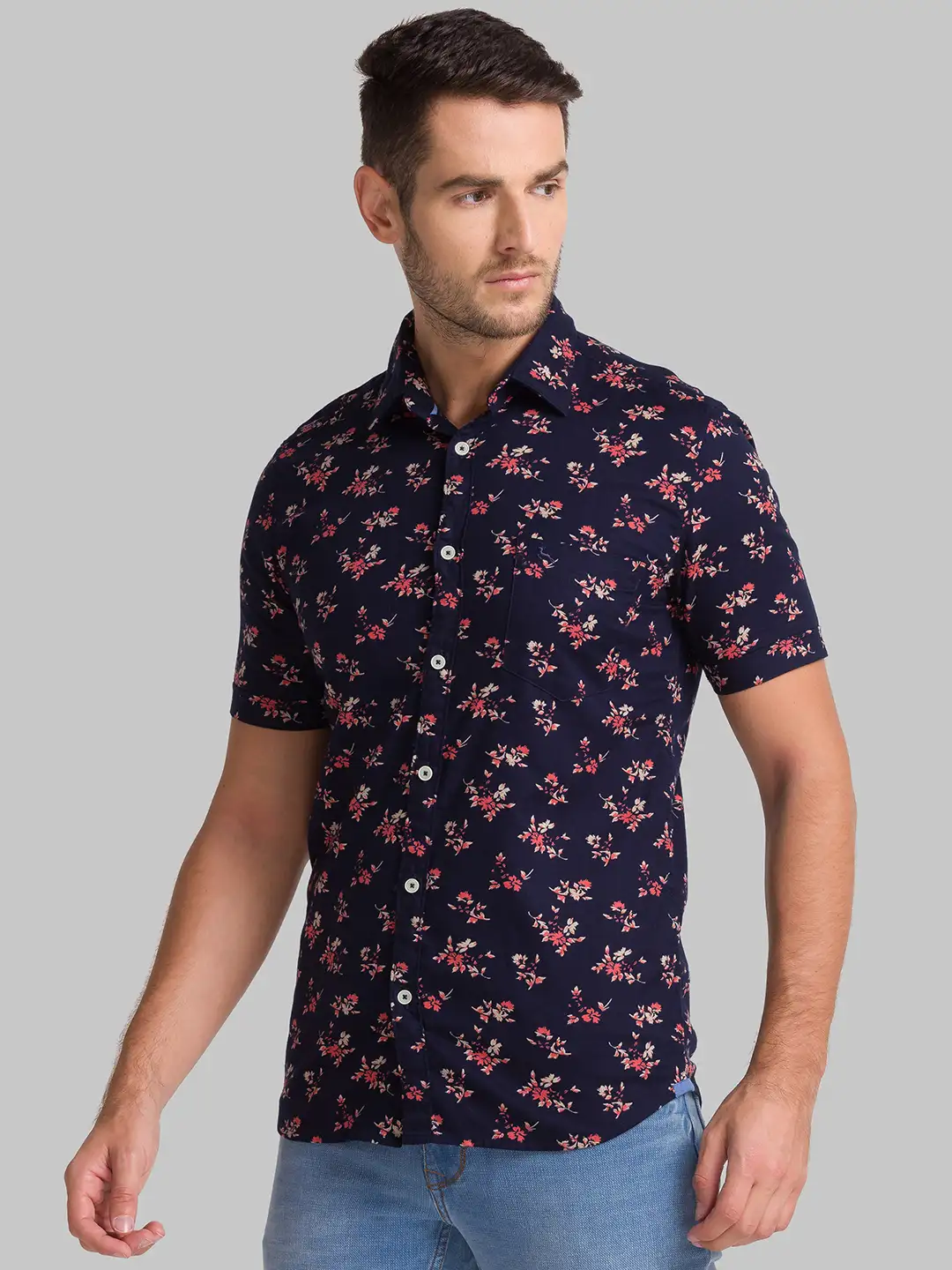 Men Blue Slim Fit Print Cotton Half Sleeve Shirts - Image 3