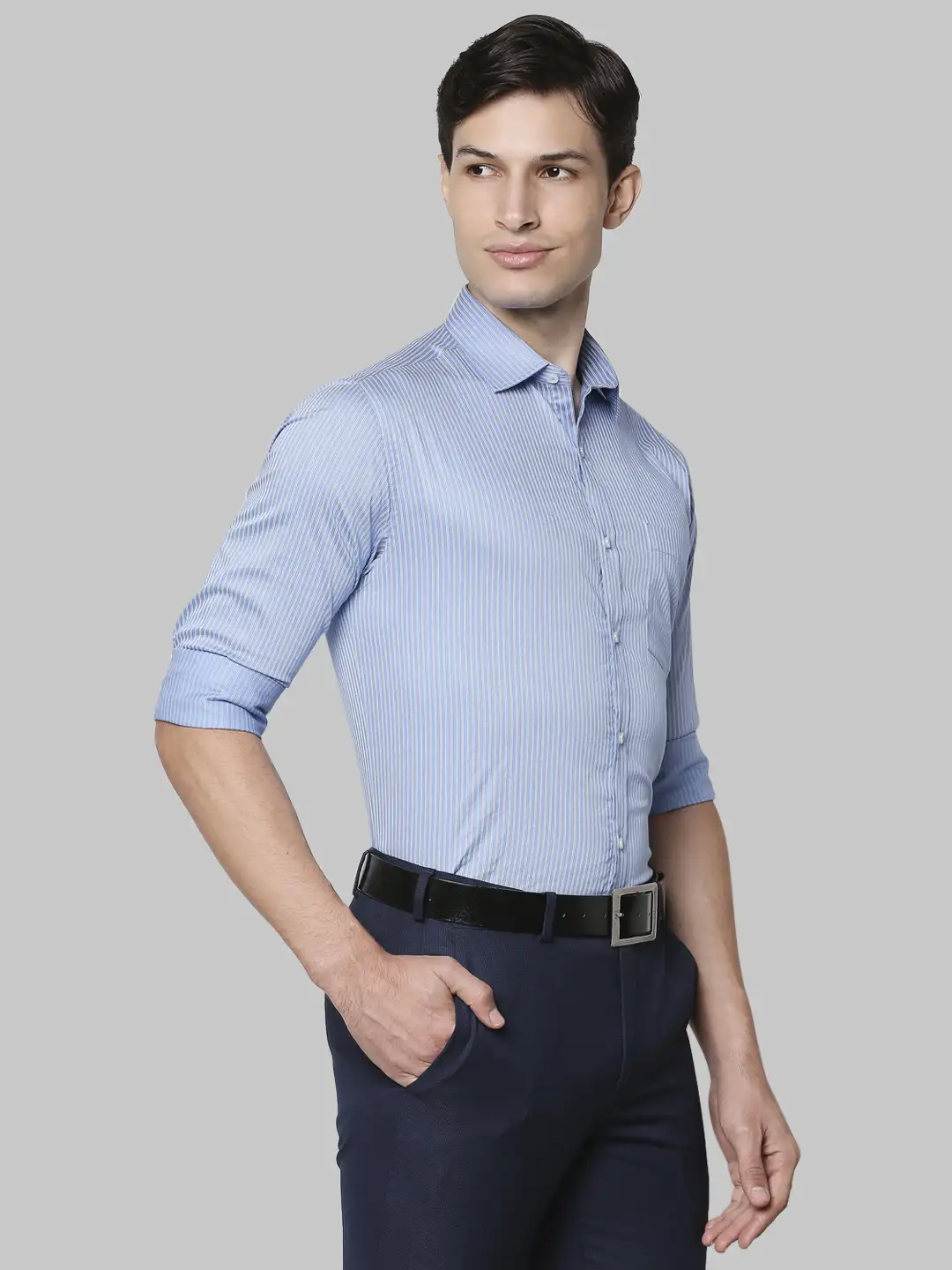 Men Blue Slim Fit Print Cotton Shirts - Image 2