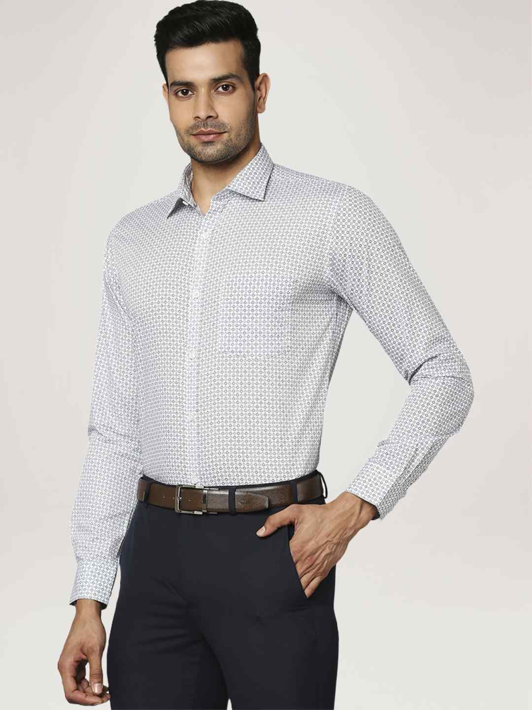 Men Blue Slim Fit Print Cotton Shirts - Image 3