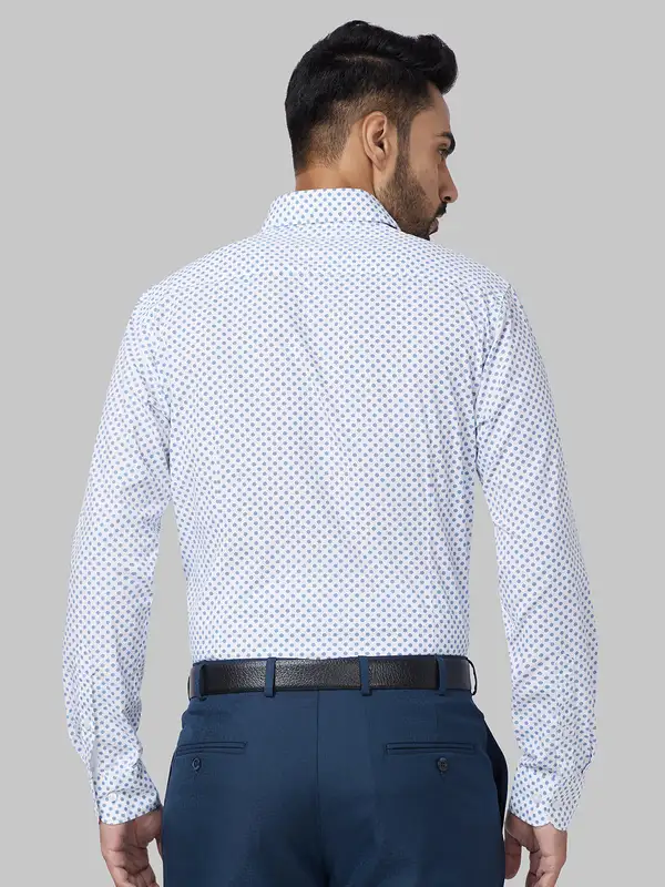 Men Blue Slim Fit Print Cotton Shirts - Image 4