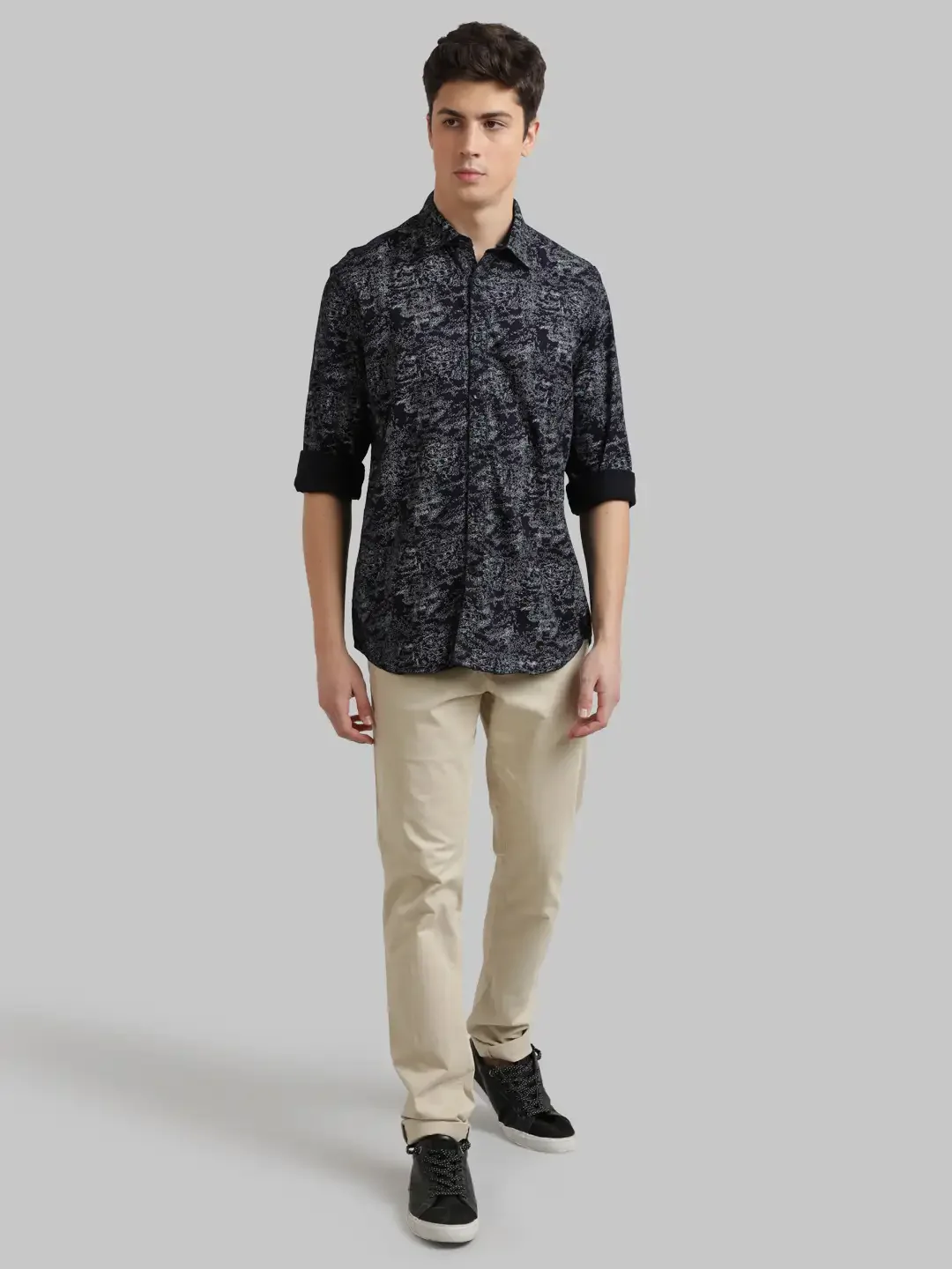Men Blue Slim Fit Print Cotton Shirts - Image 10