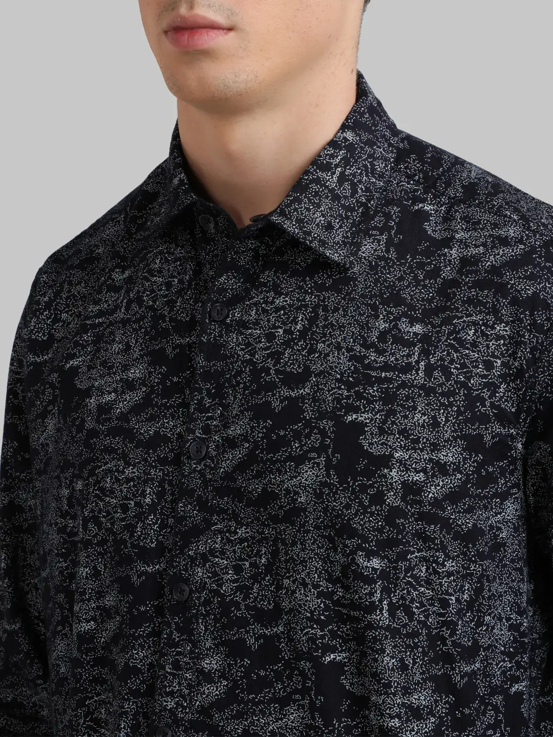 Men Blue Slim Fit Print Cotton Shirts - Image 11