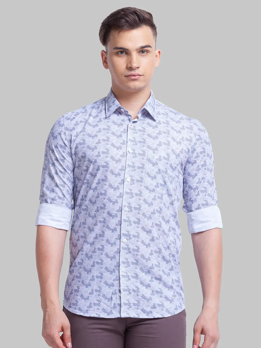 Men Blue Slim Fit Print Polyester Blend Full Sleeve Shirts