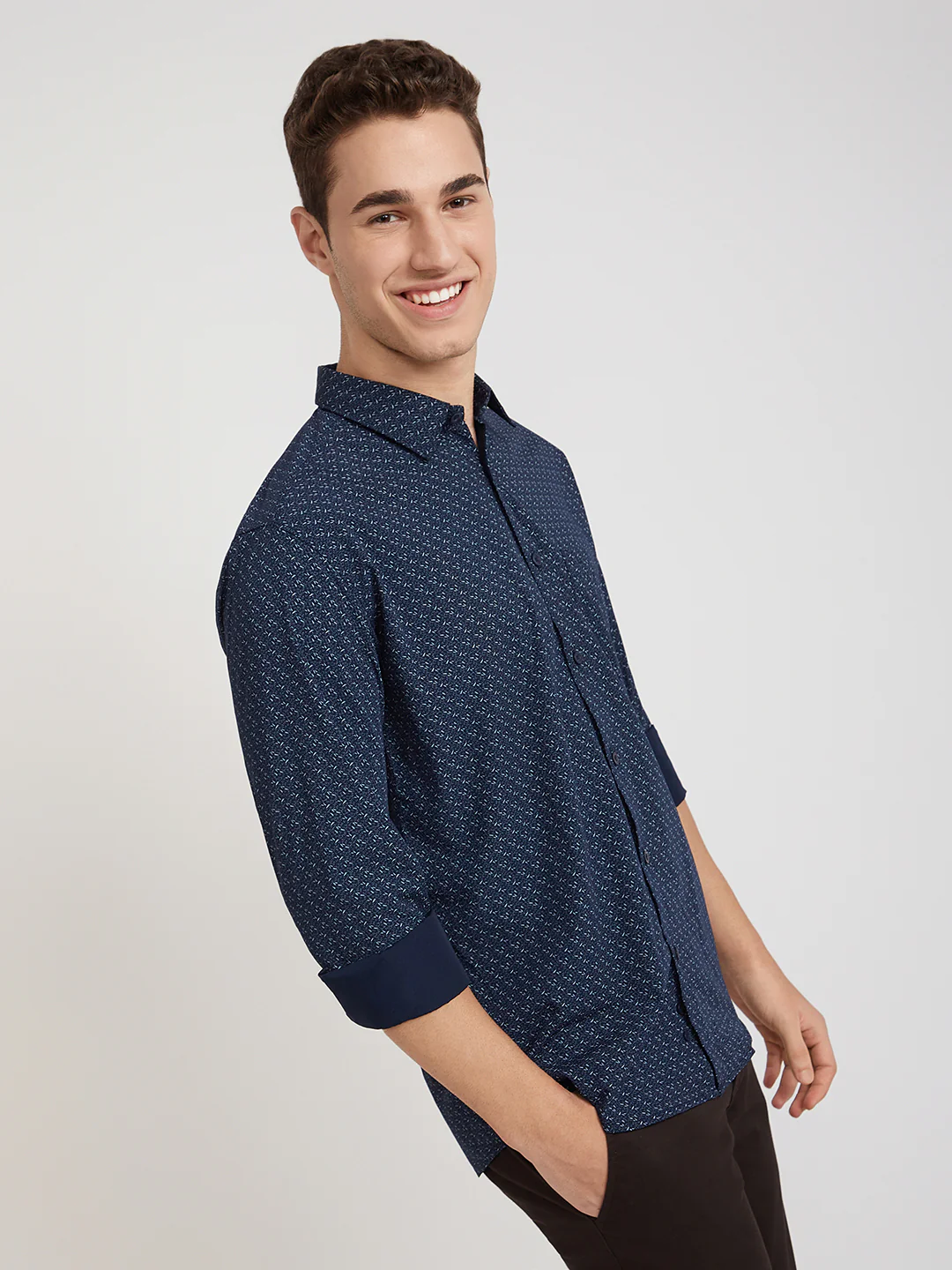 Men Blue Slim Fit Print Polyester Blend Full Sleeve Shirts - Image 2