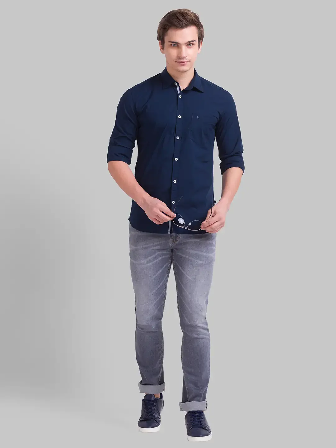 Men Blue Slim Fit Solid Cotton Blend Full Sleeve Shirts - Image 5