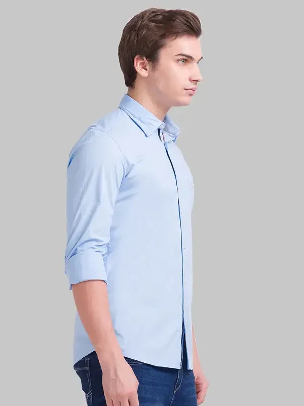 Men Blue Slim Fit Solid Cotton Blend Full Sleeve Shirts - Image 2