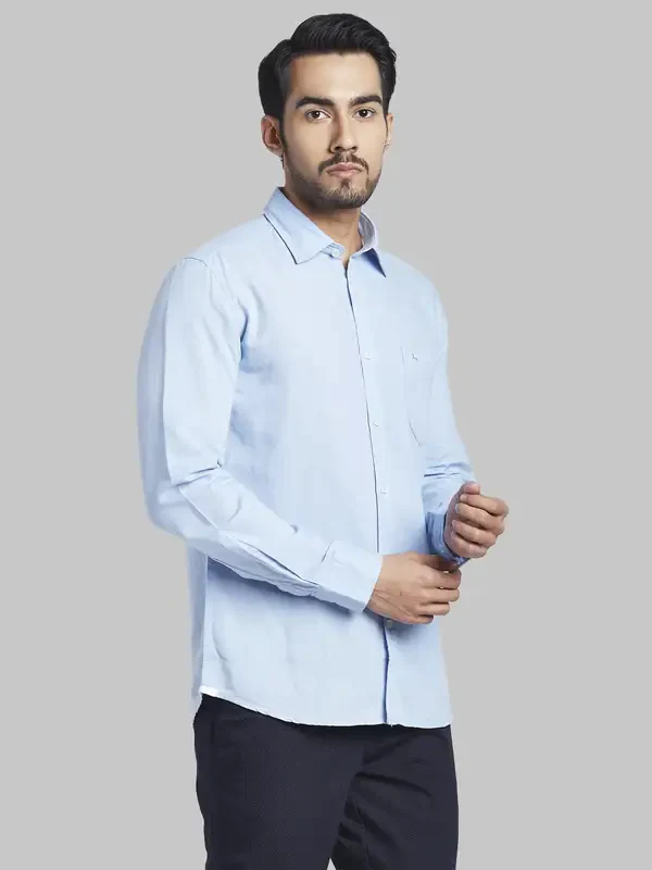 Men Blue Slim Fit Solid Cotton Blend Full Sleeve Shirts - Image 2