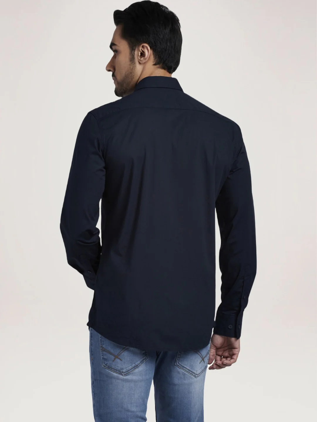 Men Blue Slim Fit Solid Cotton Blend Full Sleeve Shirts - Image 3