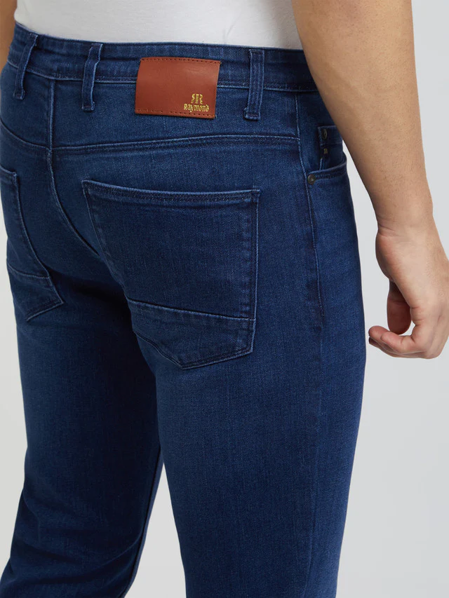 Men Blue Slim Fit Solid Cotton Blend Jeans - Image 7