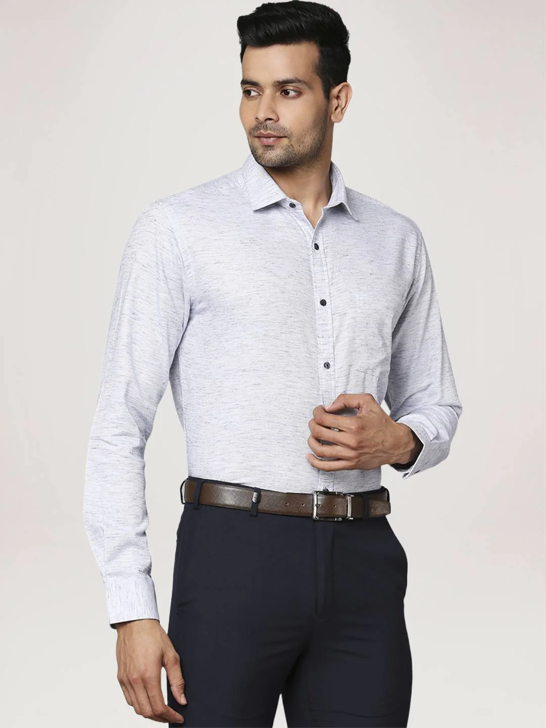 Men Blue Slim Fit Solid Cotton Blend Shirts - Image 4