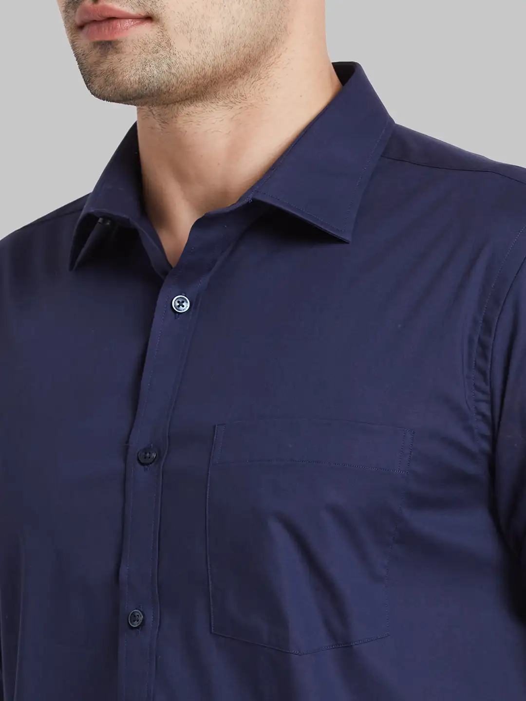 Men Blue Slim Fit Solid Cotton Blend Shirts - Image 6