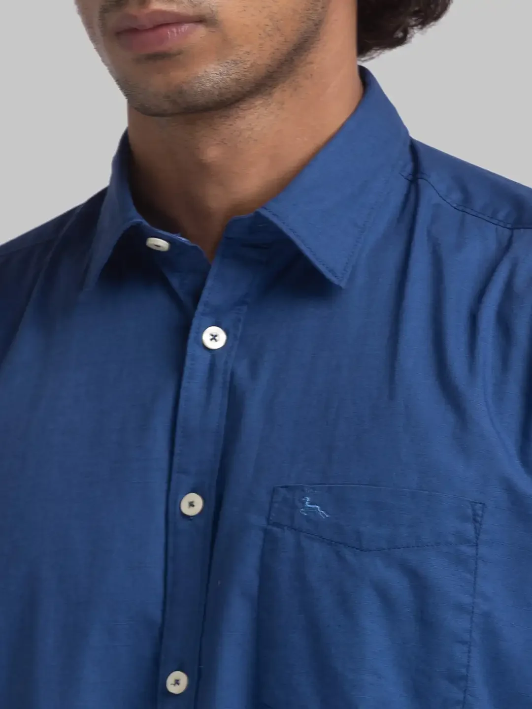 Men Blue Slim Fit Solid Cotton Full Sleeve Cutaway Collar Shirts - Image 6