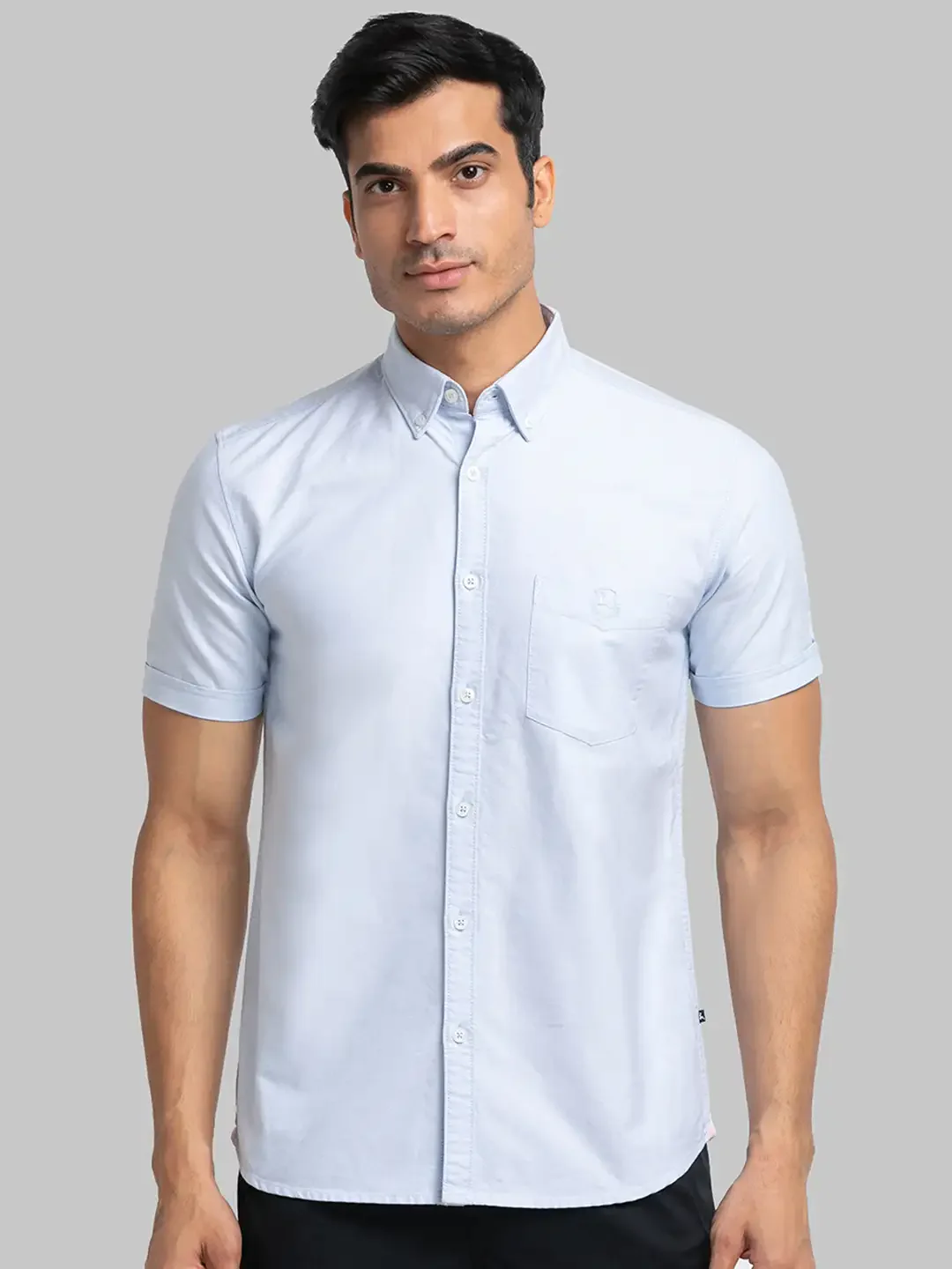 Men Blue Slim Fit Solid Cotton Half Sleeve Shirts
