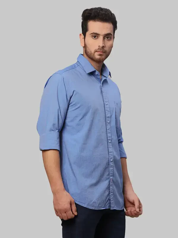 Men Blue Slim Fit Solid Cotton Shirts - Image 2