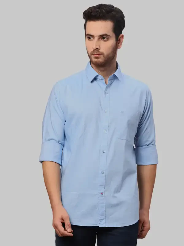 Men Blue Slim Fit Solid Cotton Shirts