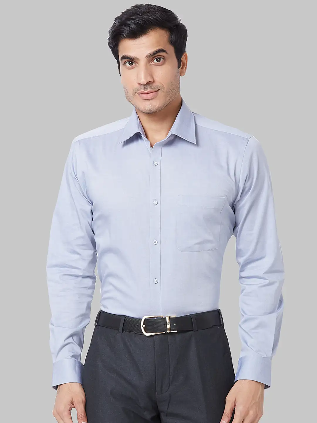 Men Blue Slim Fit Solid Cotton Shirts