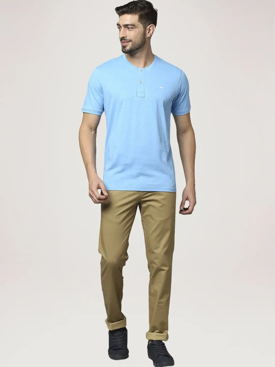 Men Blue Slim Fit Solid Cotton T-Shirt - Image 2