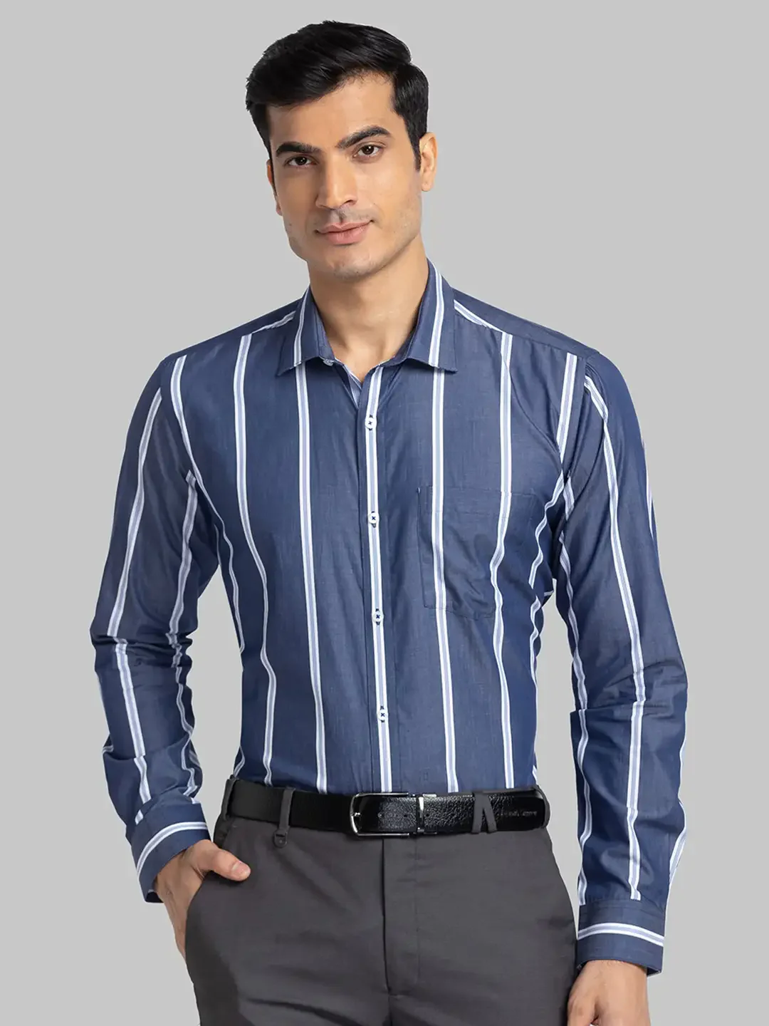 Men Blue Slim Fit Stripe Cotton Shirts