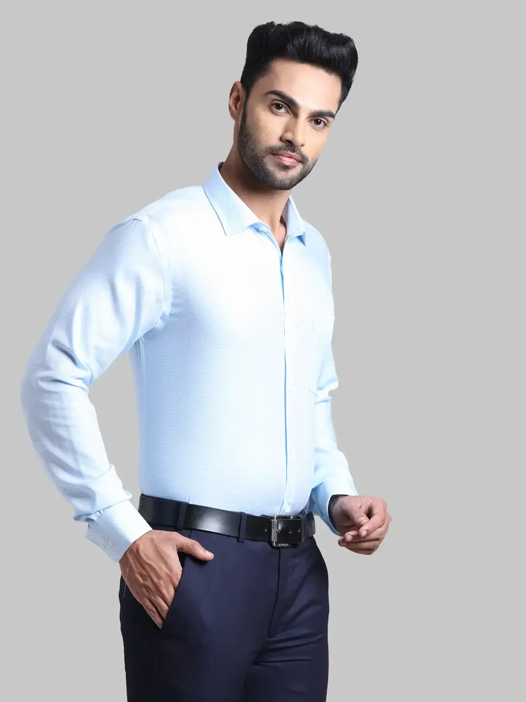 Men Blue Slim Fit Structure Cotton Shirts - Image 2