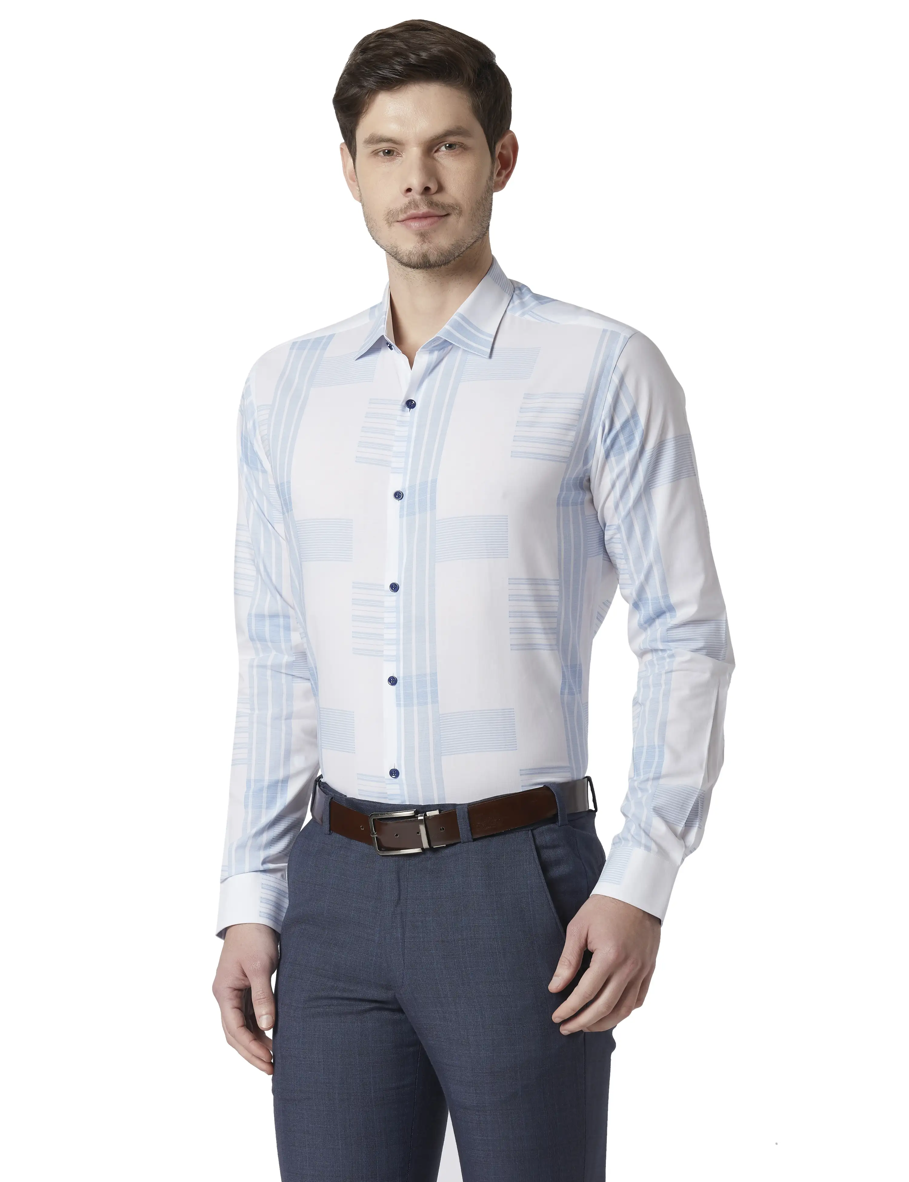 Men Blue Slim Fit Weft Chambray Cotton Shirts - Image 3
