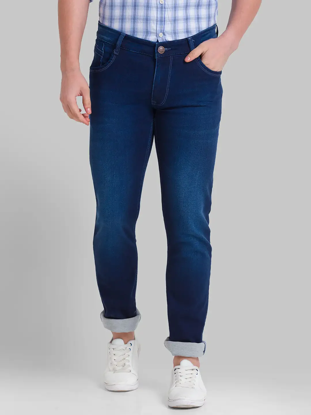 Men Blue Slim Tapered Fit Dobby Cotton Blend Jeans