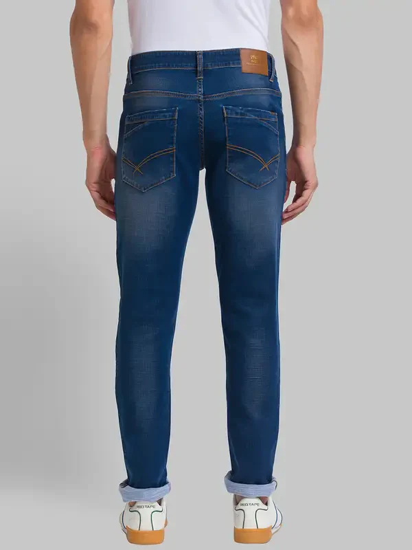 Men Blue Slim Tapered Fit Jacquard Cotton Blend Jeans - Image 4