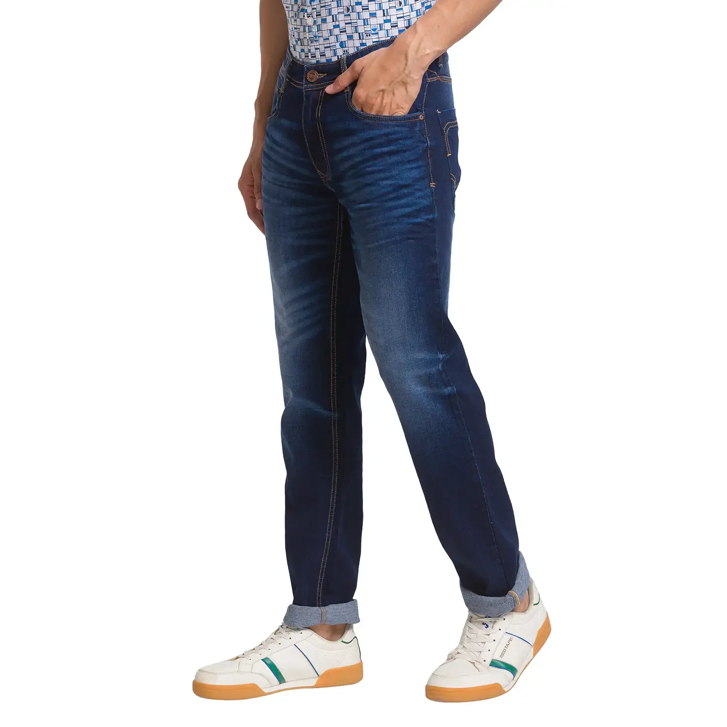 Men Blue Slim Tapered Fit Jacquard Cotton Blend Jeans - Image 3