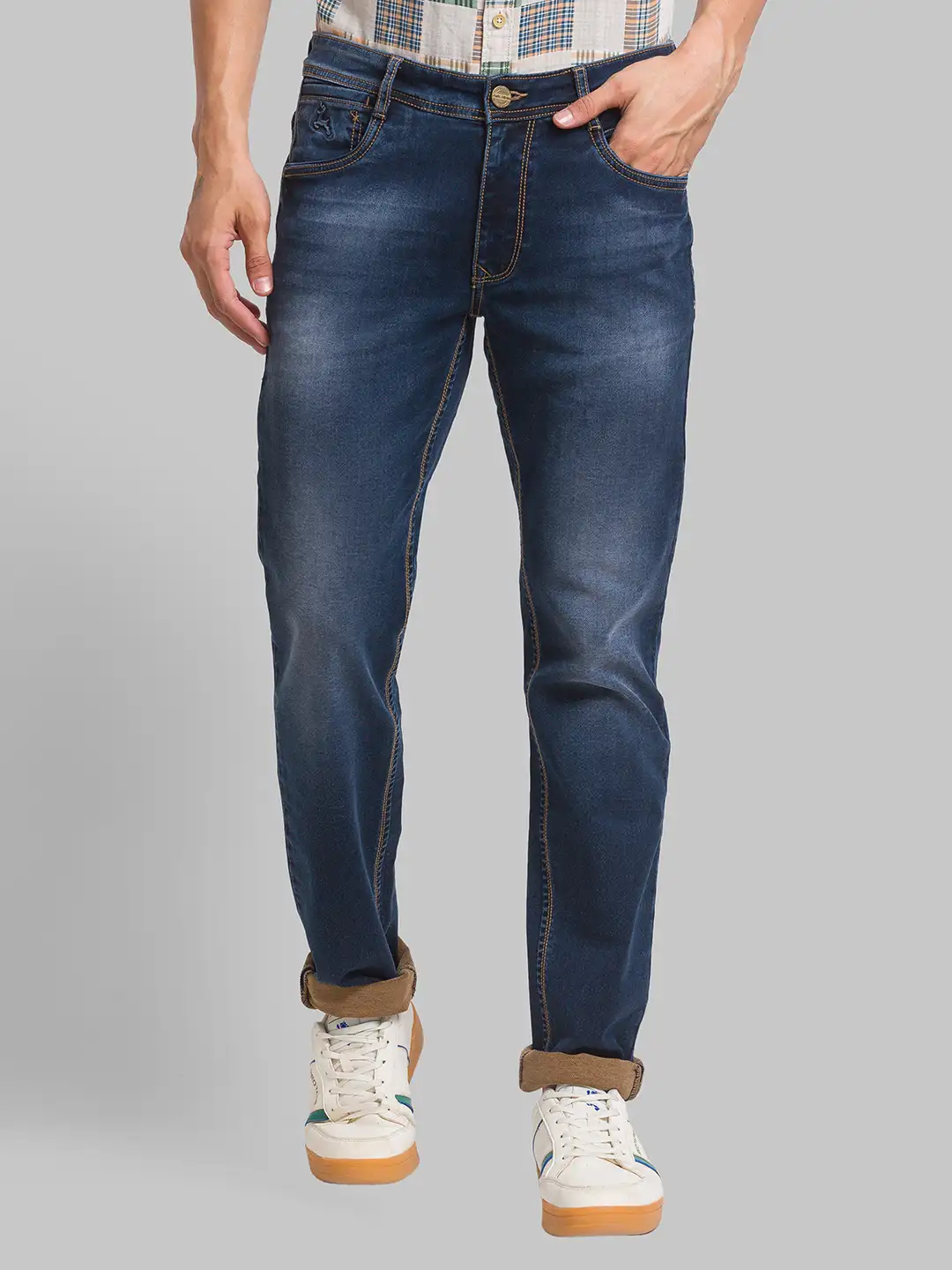 Men Blue Slim Tapered Fit Jacquard Cotton Blend Jeans