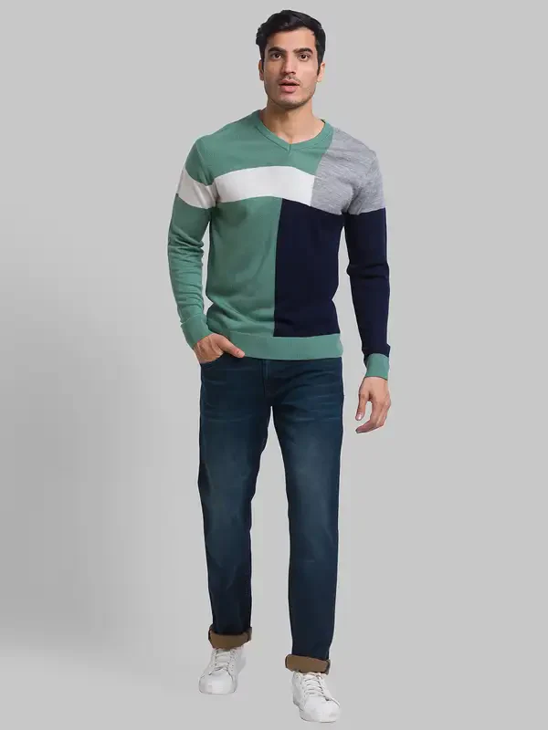Men Blue Slim Tapered Fit Jacquard Cotton Blend Jeans - Image 5