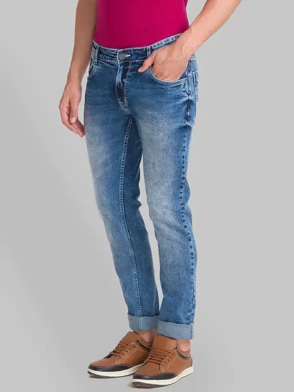 Men Blue Slim Tapered Fit Plain Cotton Blend Jeans - Image 3