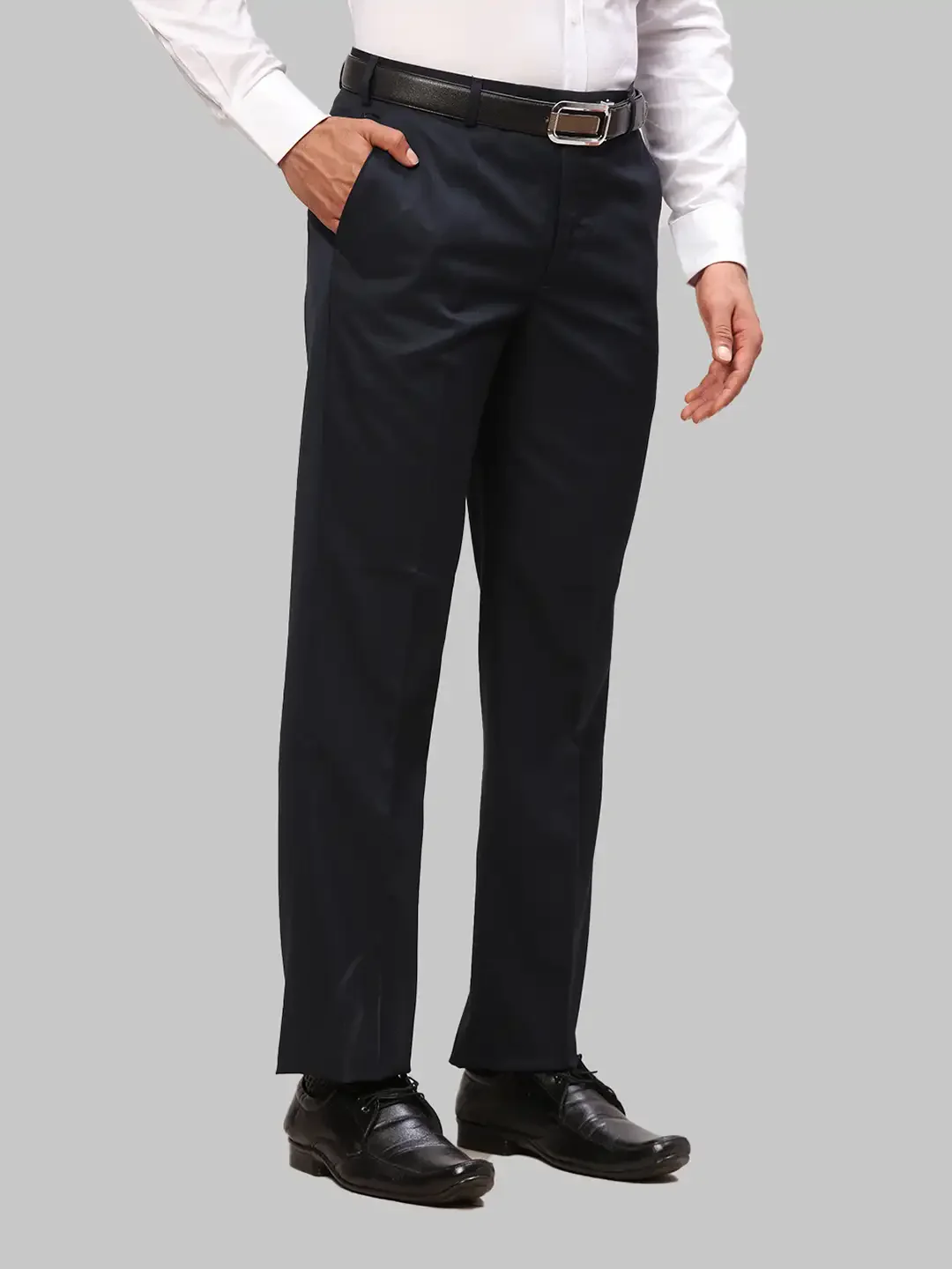 Men Blue Smart Fit Solid Polyester Blend Trouser - Image 2