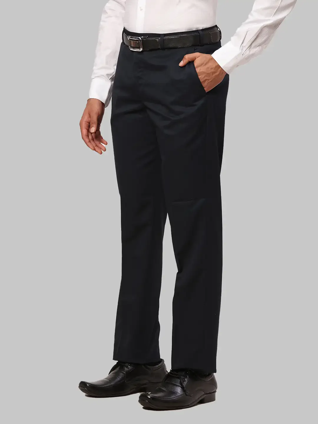 Men Blue Smart Fit Solid Polyester Blend Trouser - Image 3