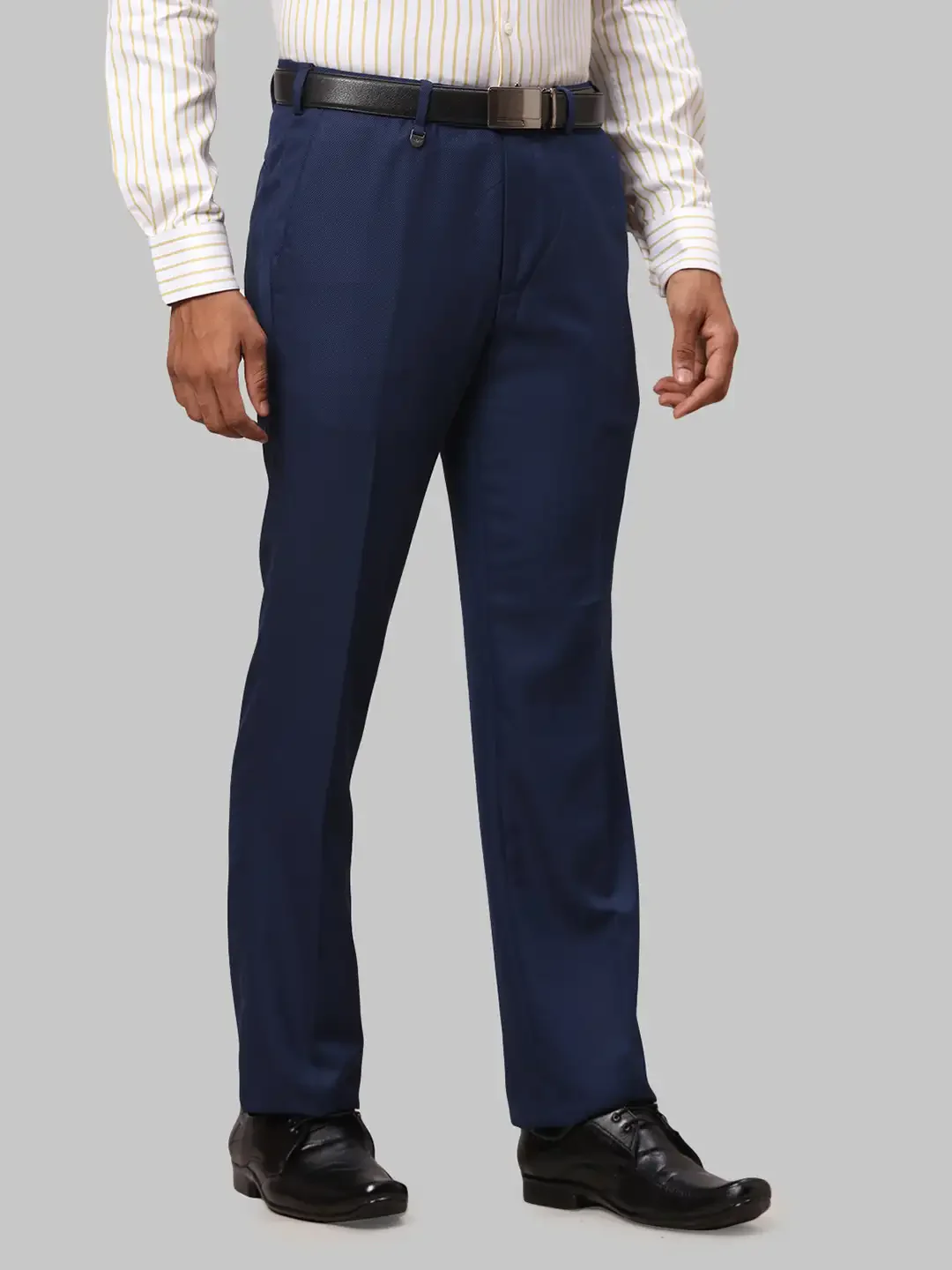 Men Blue Smart Fit Structure Polyester Blend Trouser - Image 2