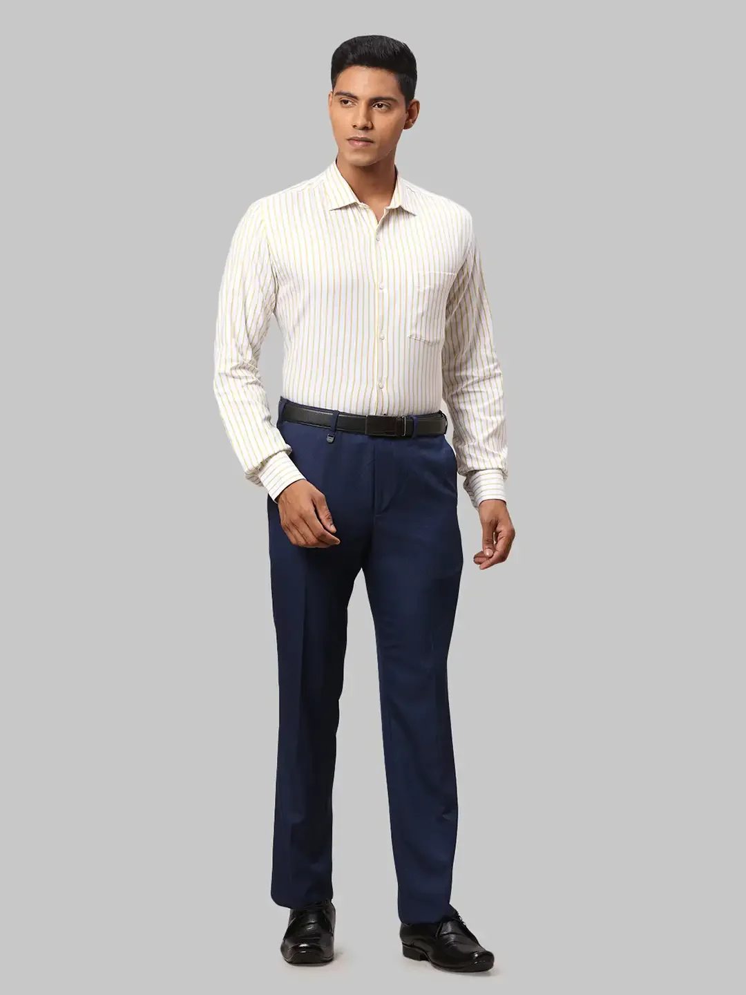 Men Blue Smart Fit Structure Polyester Blend Trouser - Image 5