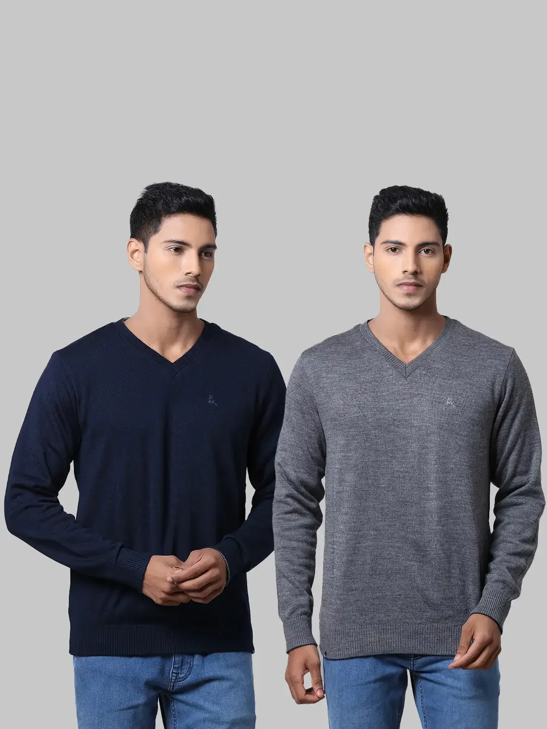 Men Blue Solid Acrylic Full Sleeve Sweaters