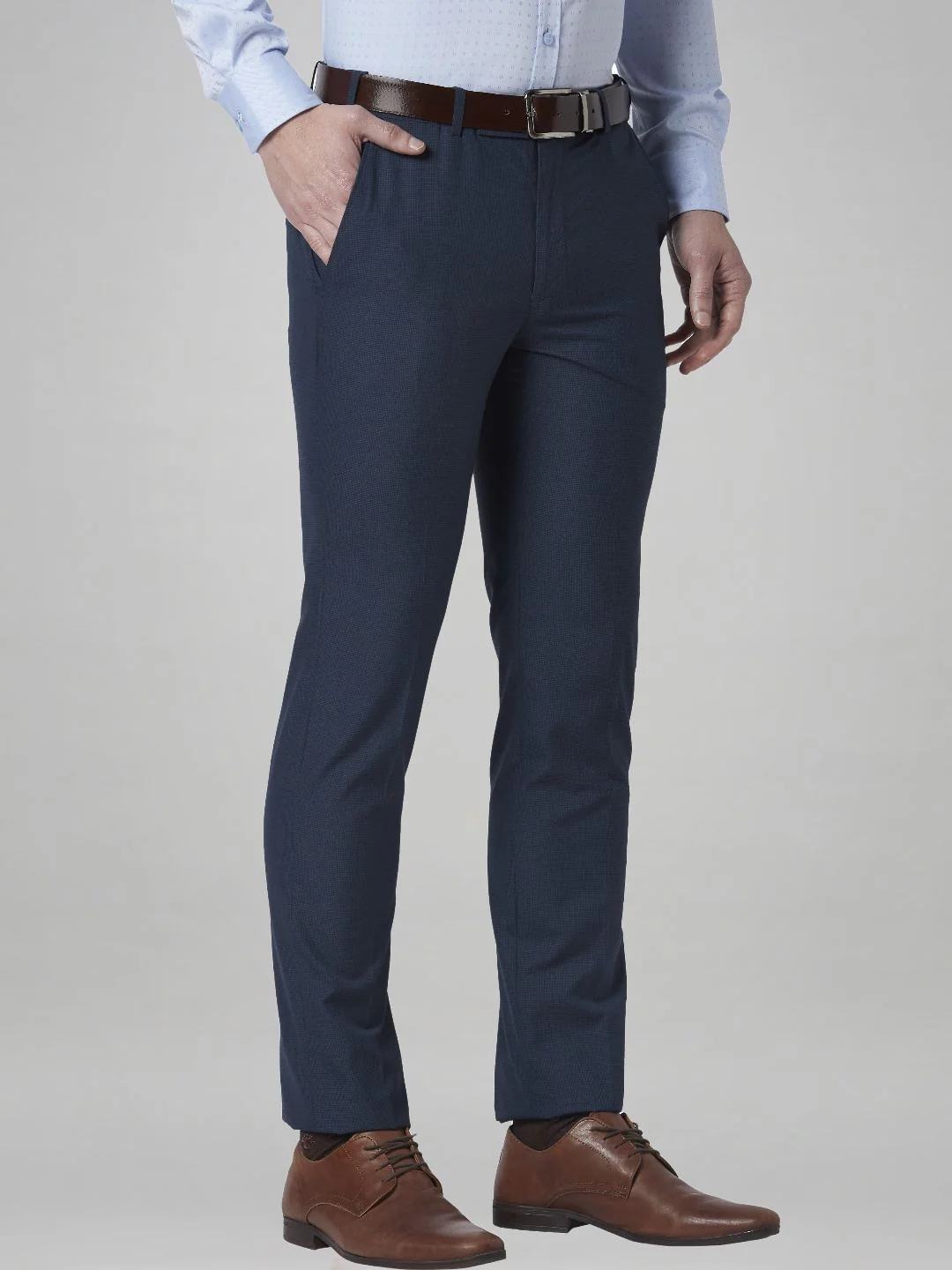 Men Blue Super Slim Fit Houndstooth Polyester Blend Trouser - Image 5