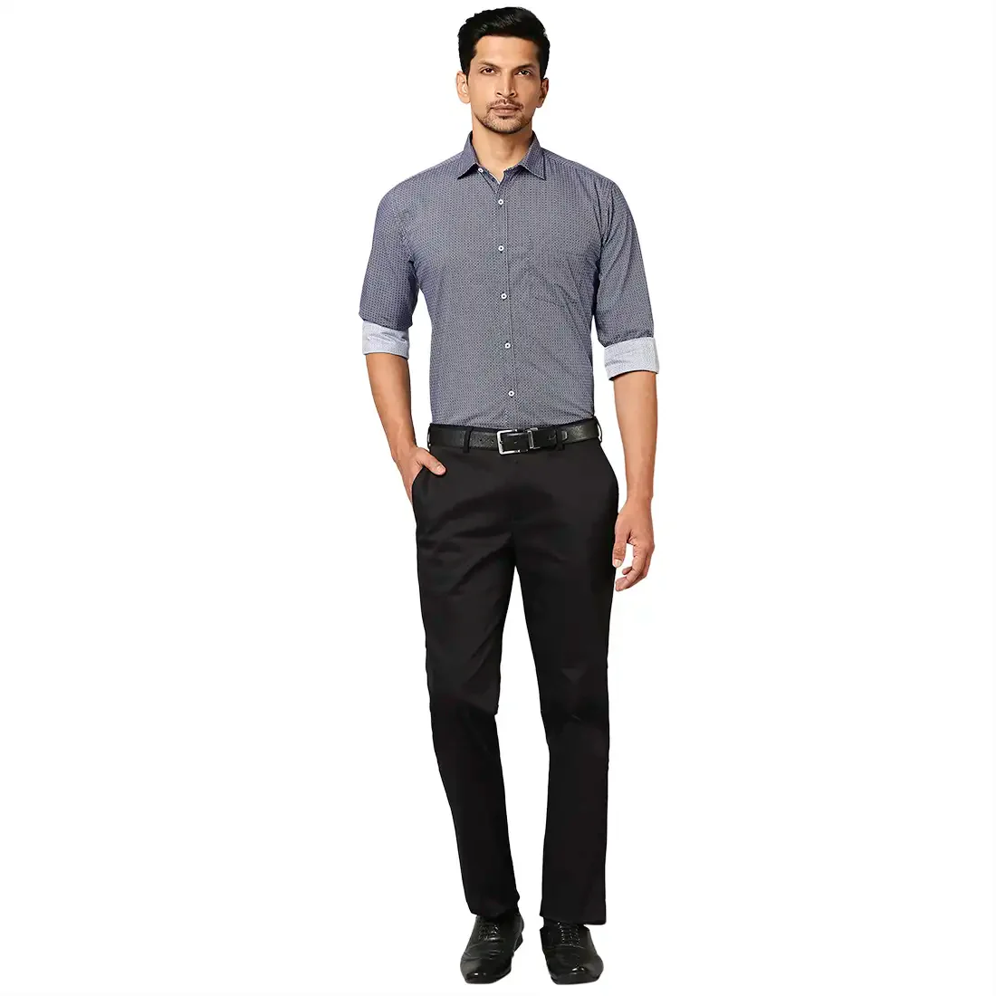Men Blue Super Slim Fit Solid Cotton Blend Trouser - Image 5