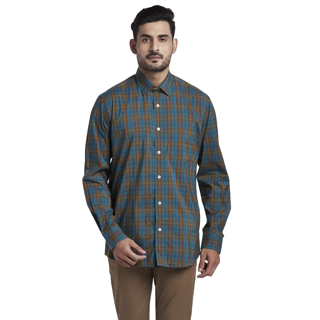 Men Blue Tailored Fit Checks Cotton Blend Full Sleeve Shirts
