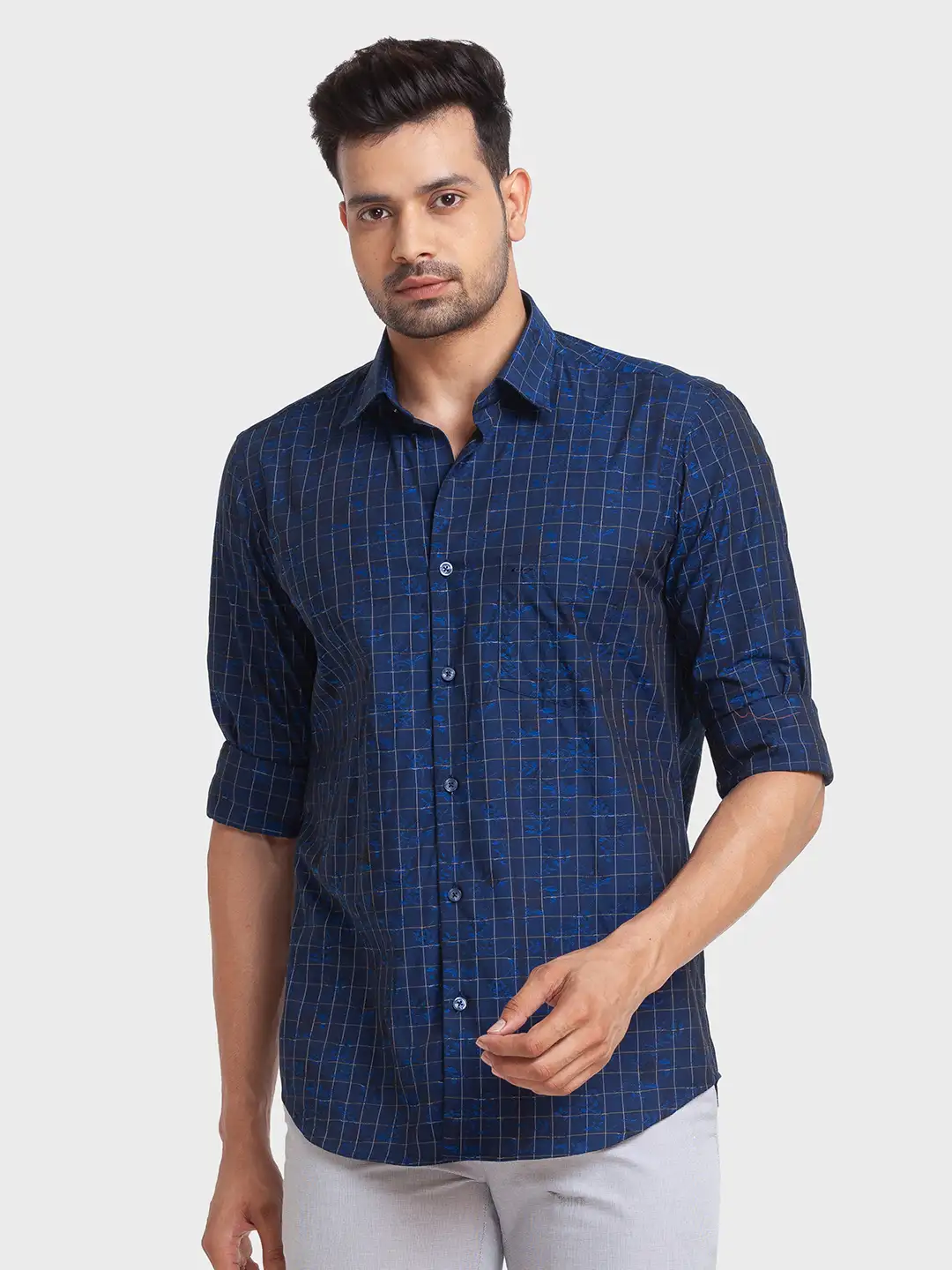 Men Blue Tailored Fit Checks Cotton Full Sleeve Shirts
