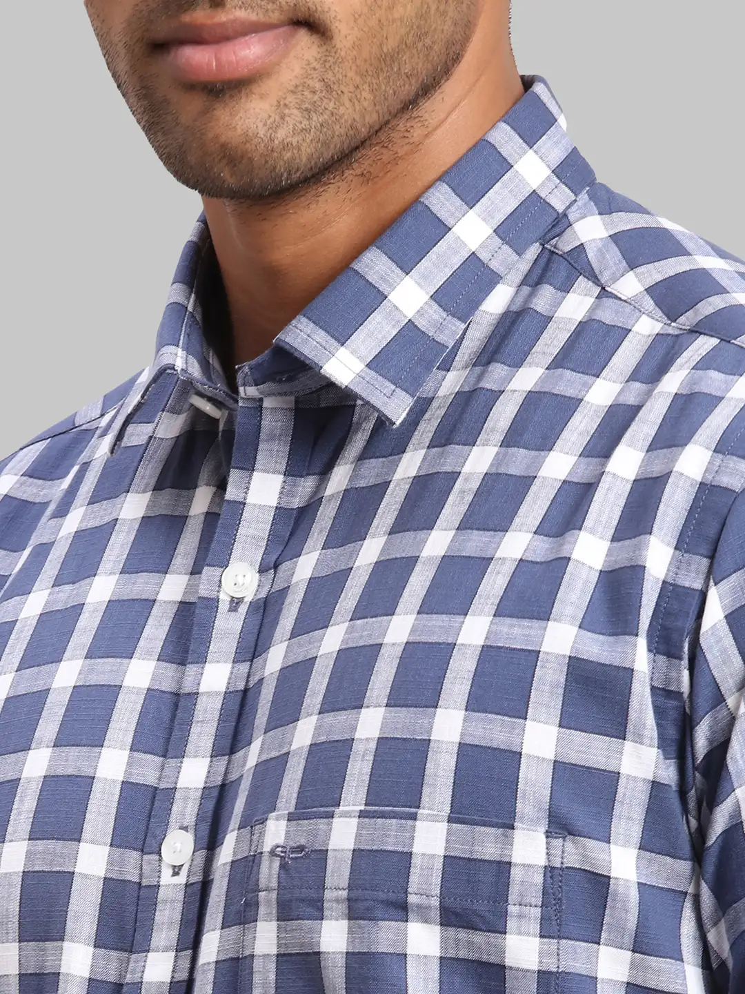 Men Blue Tailored Fit Checks Cotton Half Sleeve Shirts - Image 6