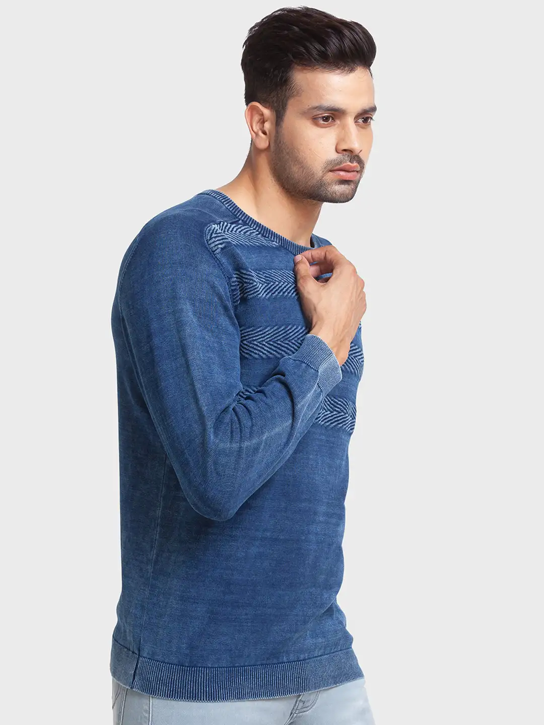 Men Blue Tailored Fit Jacquard Cotton Full Sleeve Round Collar Sweaters - Image 2