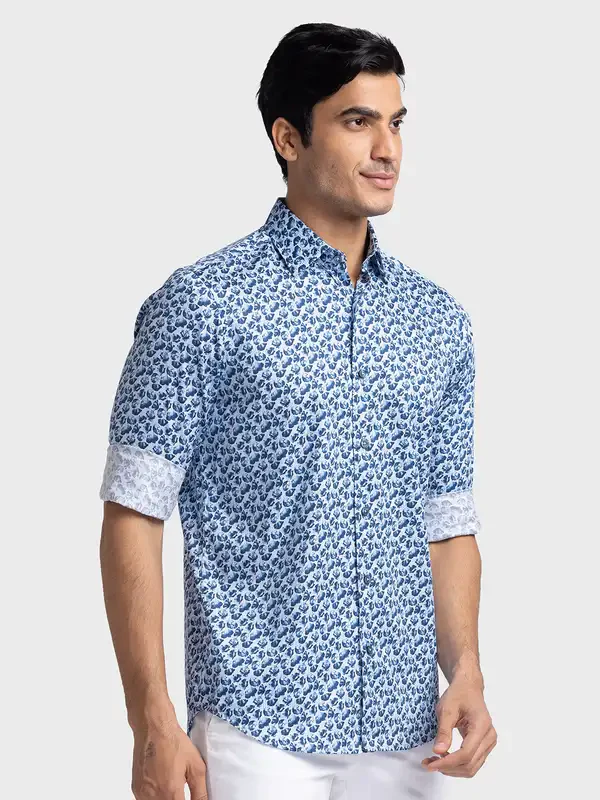 Men Blue Tailored Fit Print Cotton Full Sleeve Shirts - Image 2