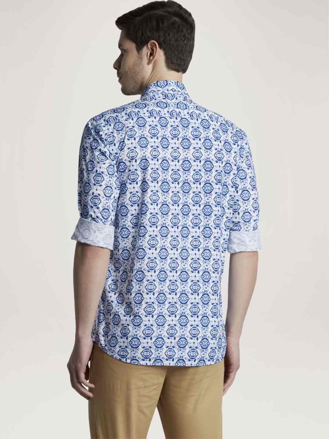 Men Blue Tailored Fit Print Cotton Full Sleeve Shirts - Image 2