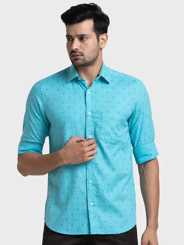 Men Blue Tailored Fit Print Cotton Full Sleeve Shirts