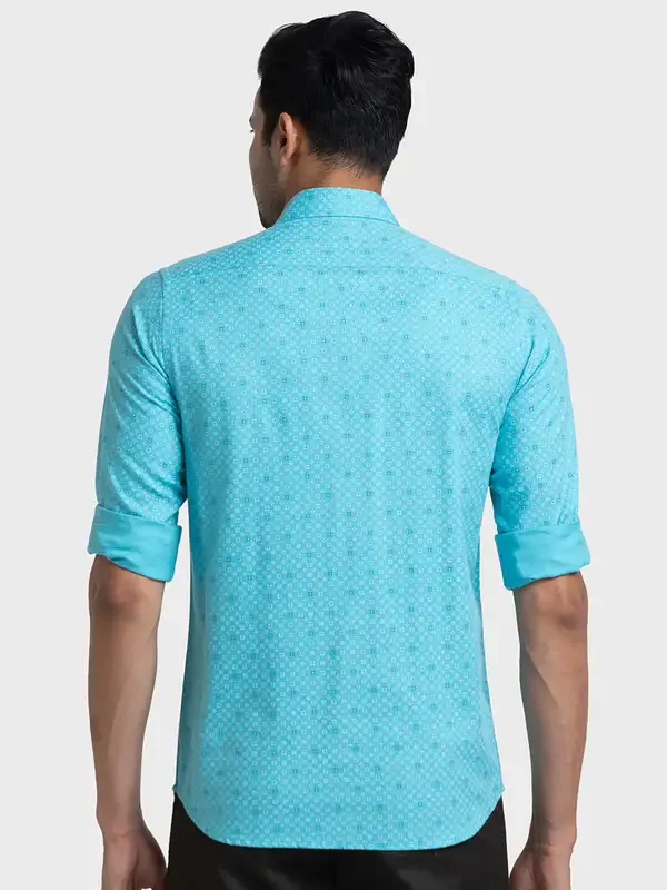 Men Blue Tailored Fit Print Cotton Full Sleeve Shirts - Image 4