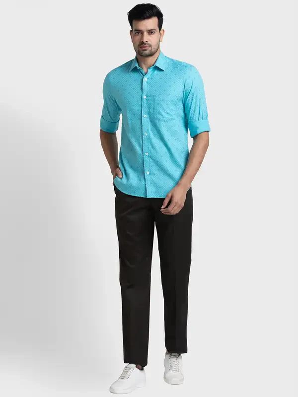 Men Blue Tailored Fit Print Cotton Full Sleeve Shirts - Image 5